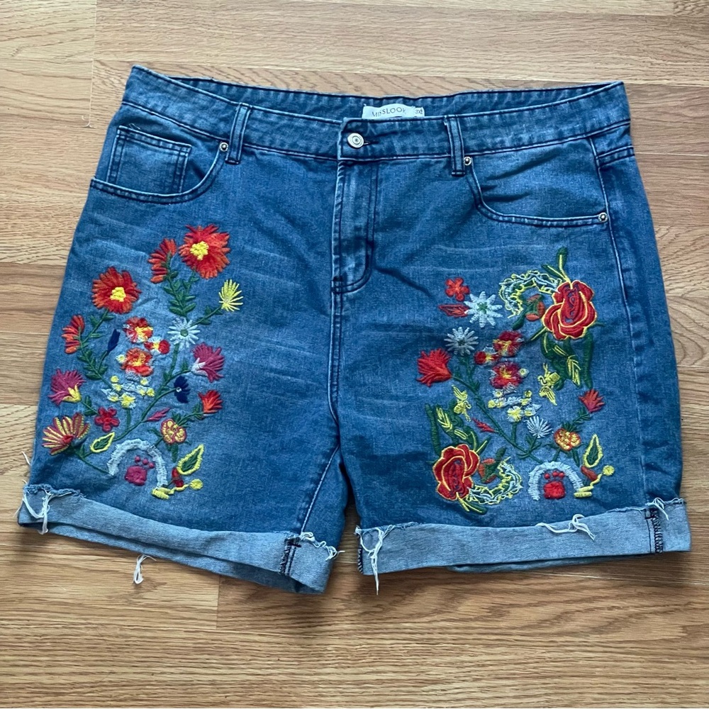 MISSLOOK Blue Jean Shorts with Floral Embroidery 3XL